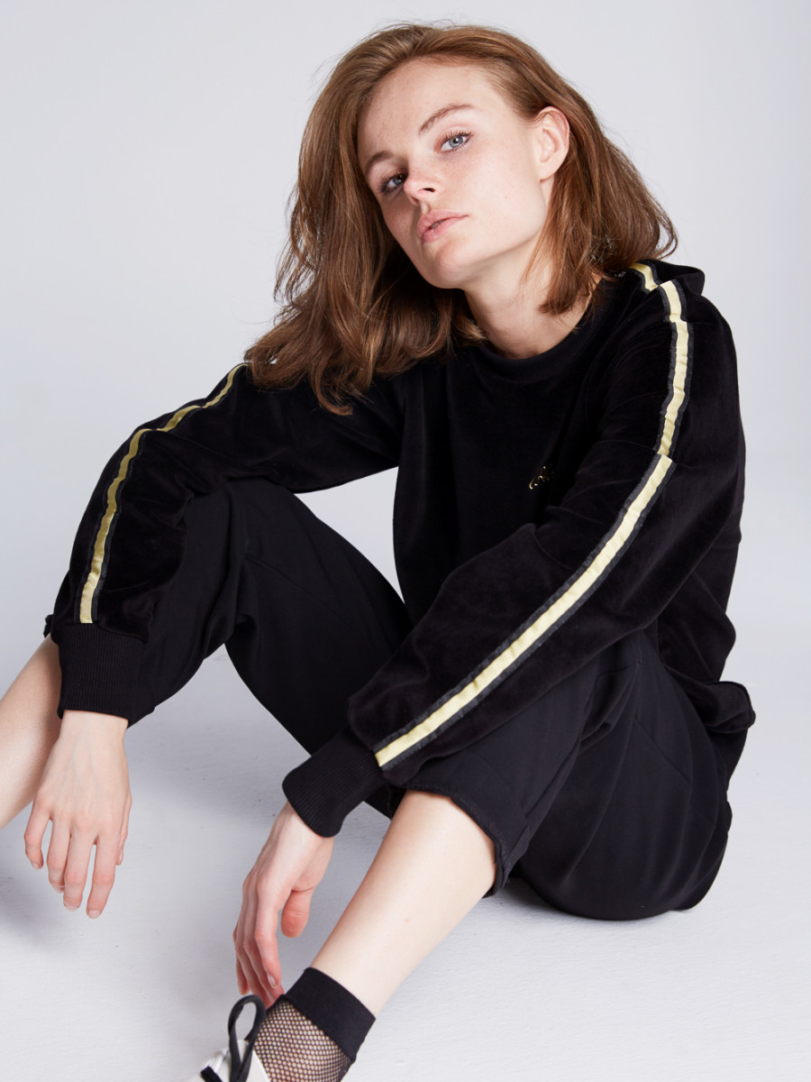 Толстовка GOLDIE VELOUR