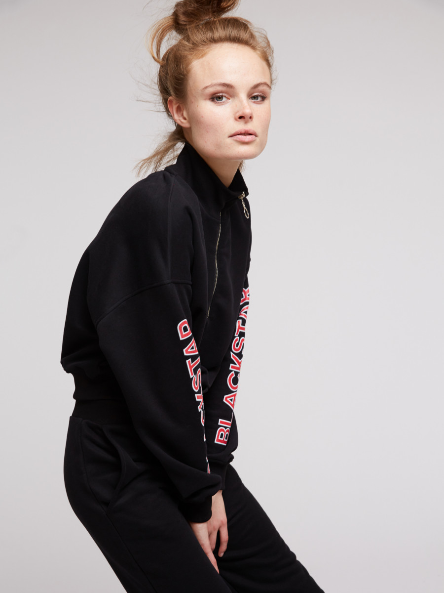 Костюм спортивный BLACK & RED