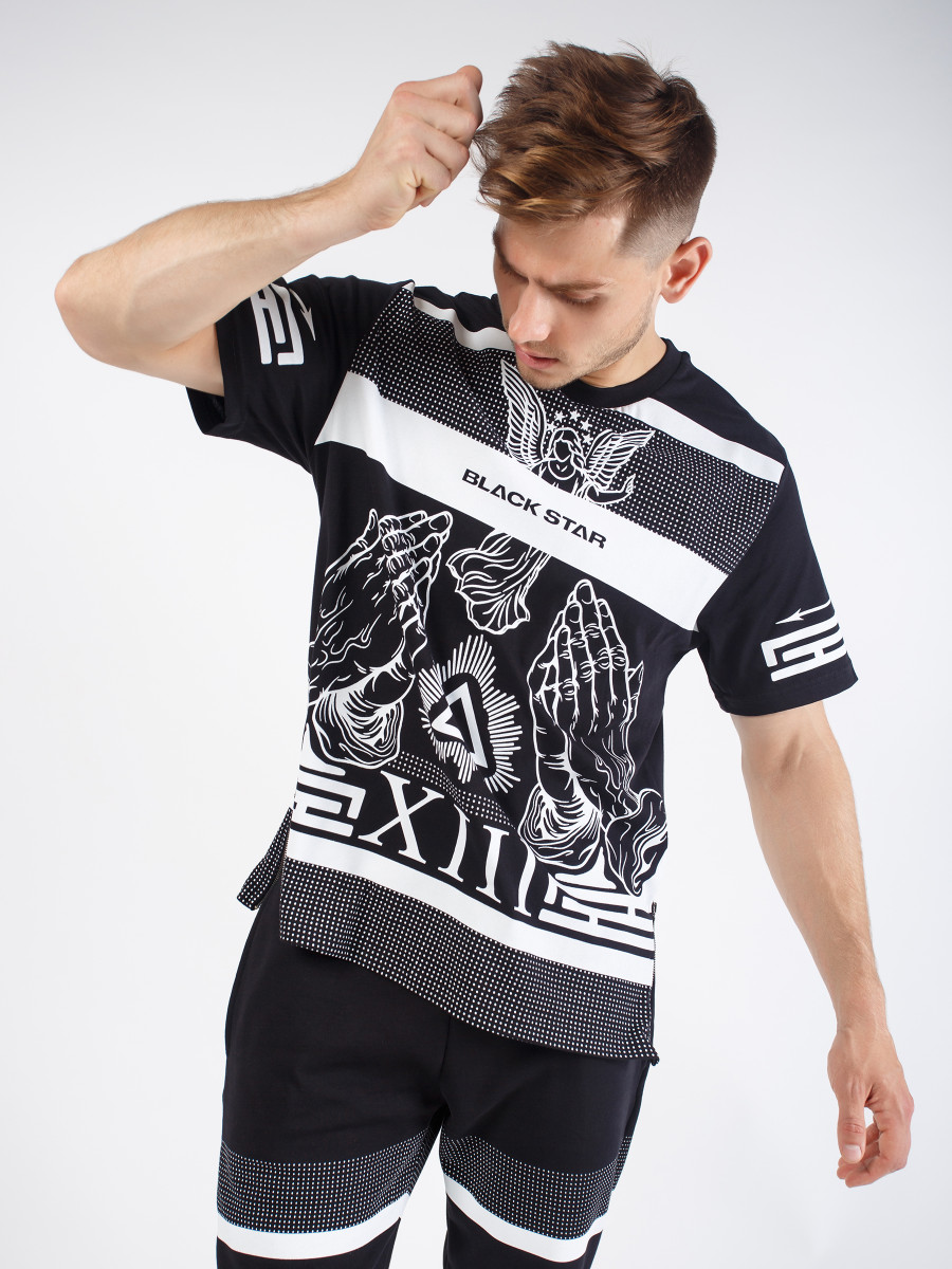 Футболка GOD SAVE