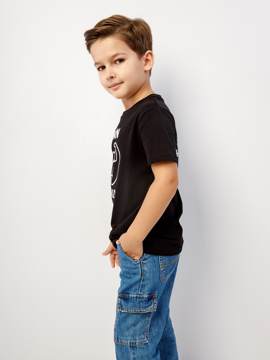 Футболка BORN WILD