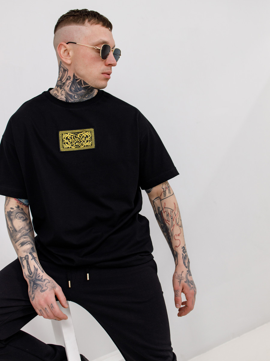 Футболка LUX