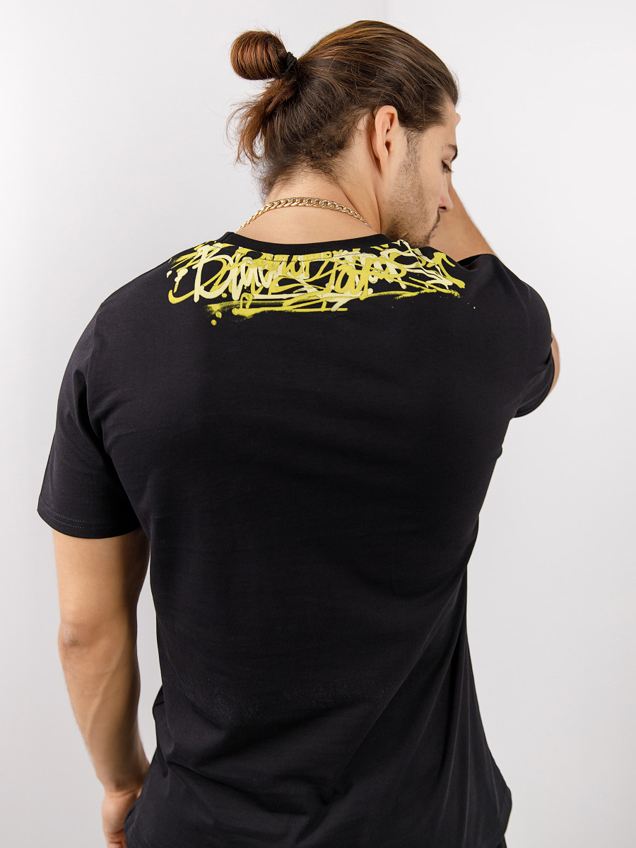 Футболка ART SPRAY 13