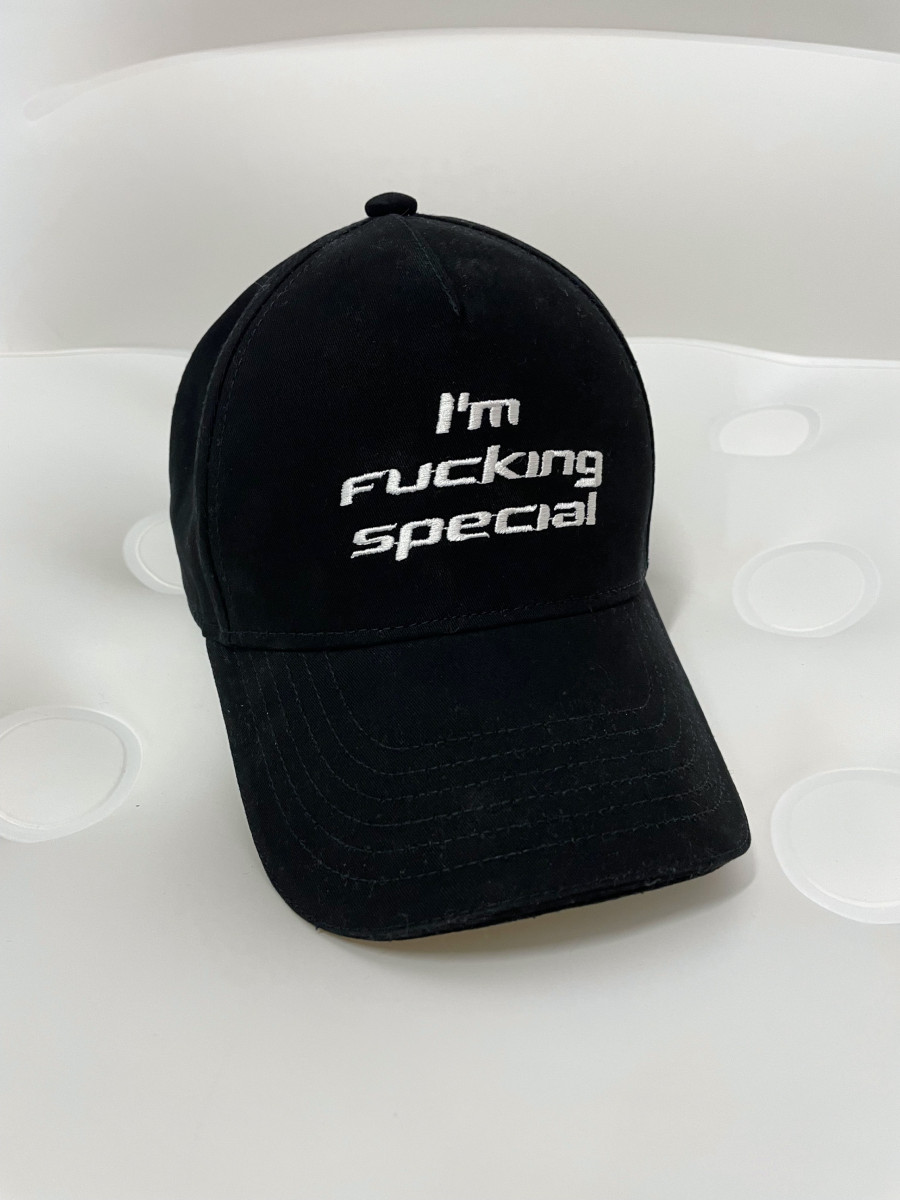 Кепка SPECIAL