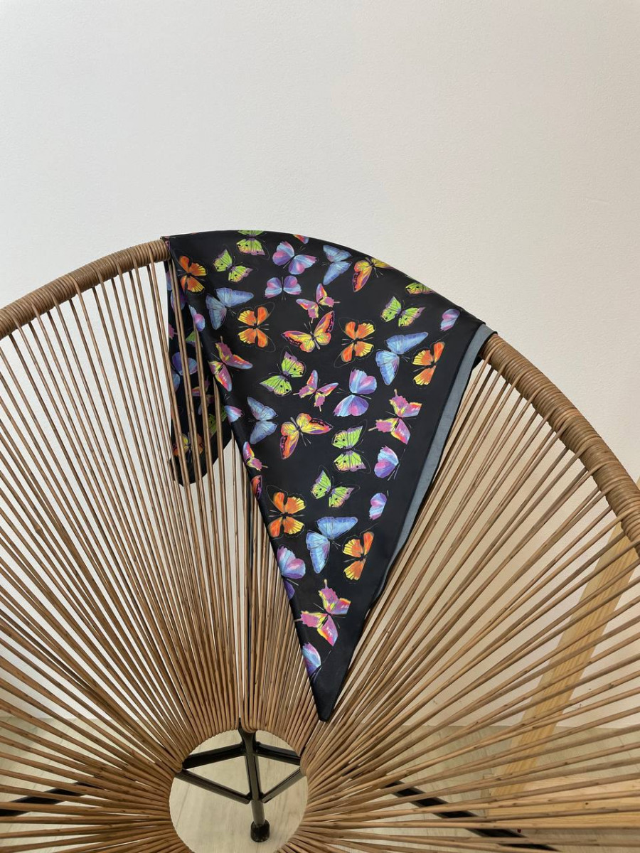 Платок SELF MADE GIRL BUTTERFLY